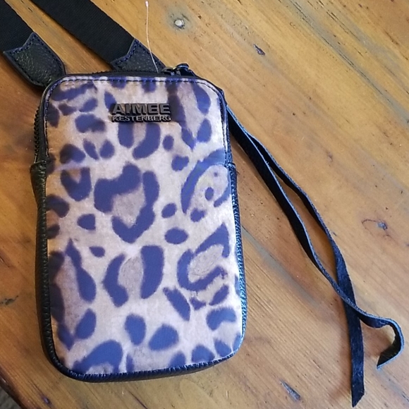 Aimee Kestenberg "Just Sayin'" Crossbody Bag - Picture 7 of 12